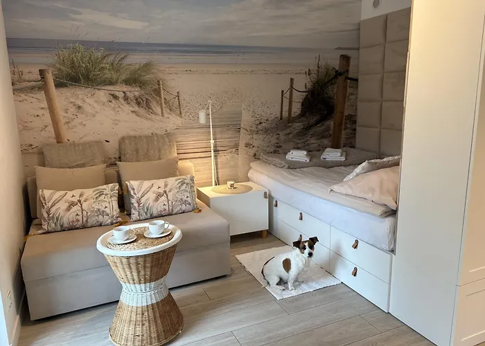 Apartament Beige Z Ogródkiem *