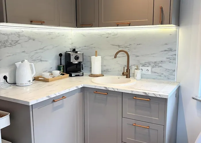 Apartament Beige Z Ogródkiem